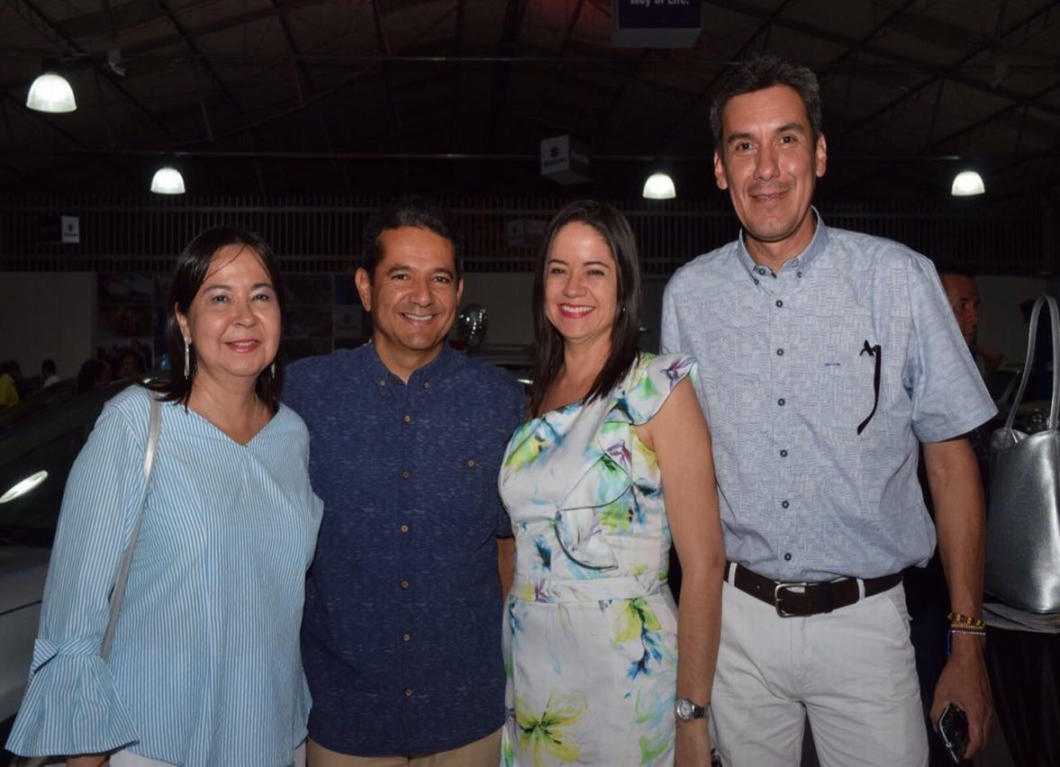 Luisa María Duque Cerón, gerente de Diario del Huila; Ariel Rincón Machado, presidente de la Cámara de Comercio de Neiva y Tatiana Quintero.